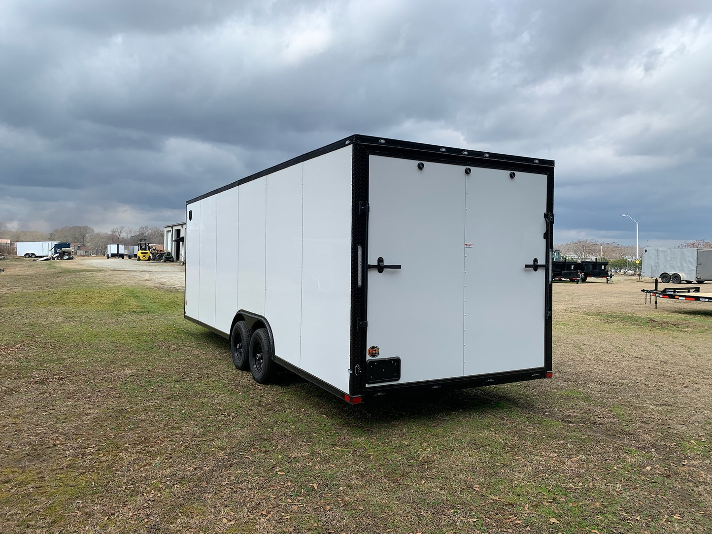 White 8.5x24 + 7'3 Interior + Blackout