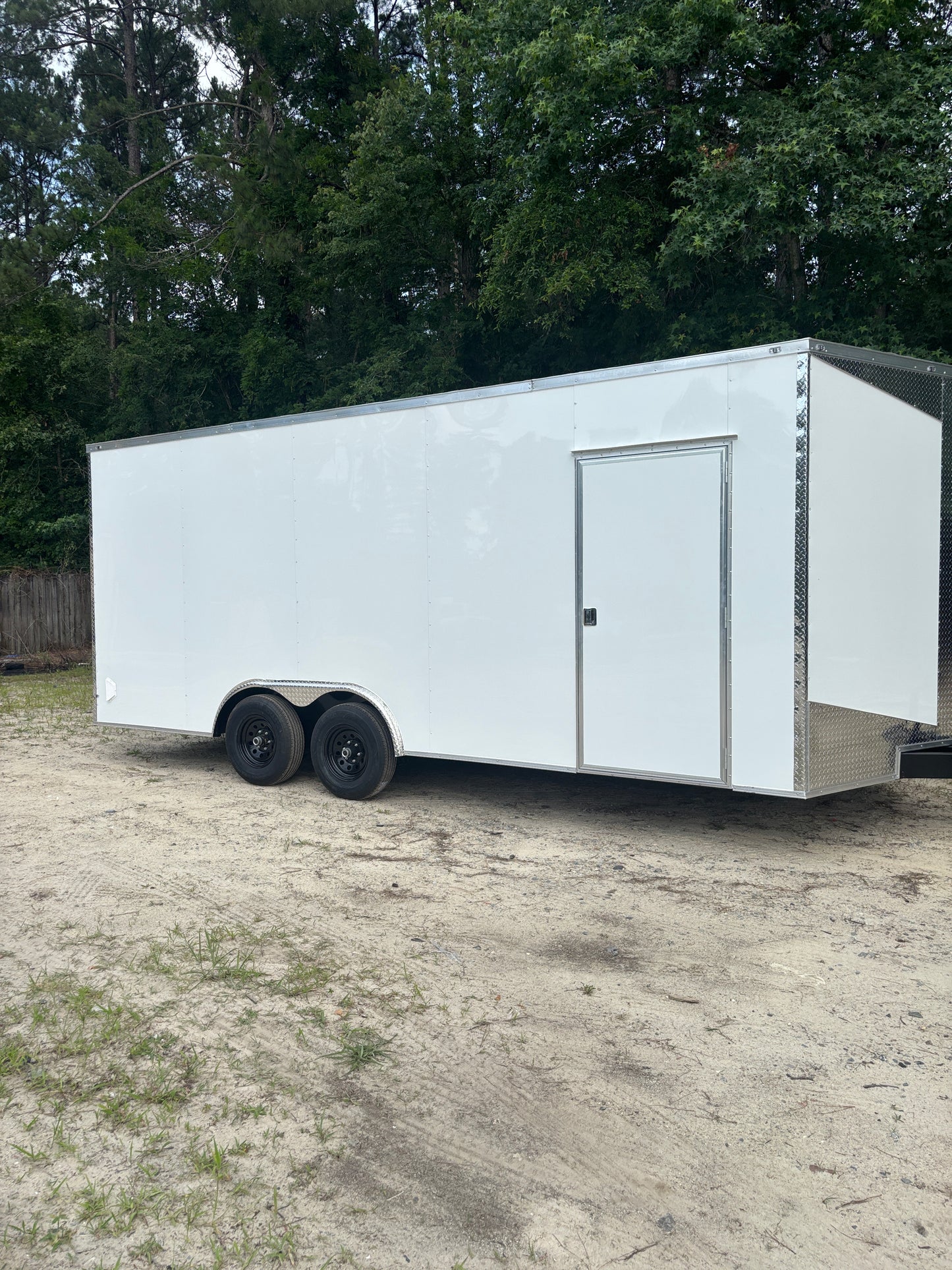 White STD 8.5x20 + 7'6 Interior