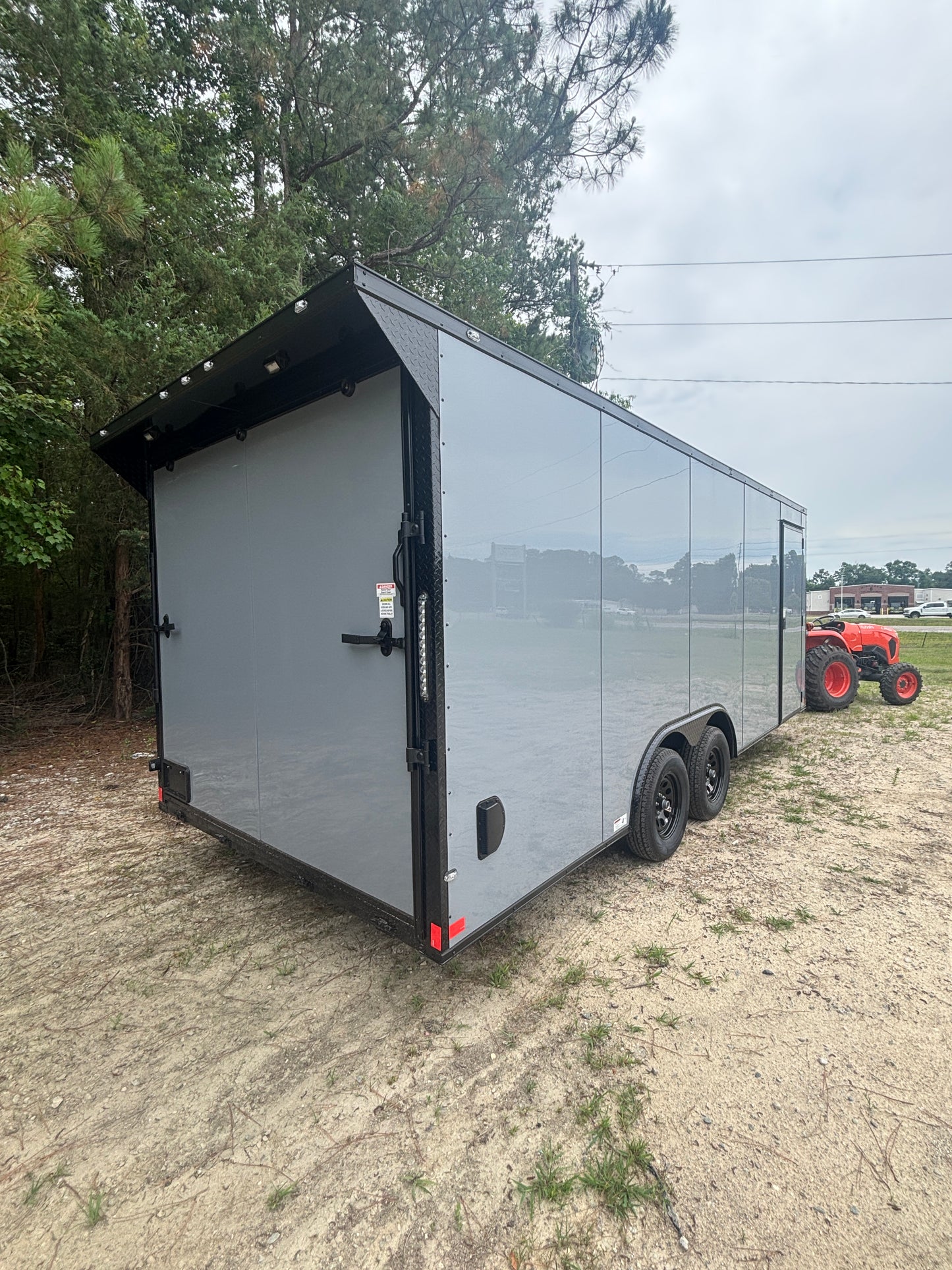 Gray 8.5x20 + 7' Interior + Blackout + Wing