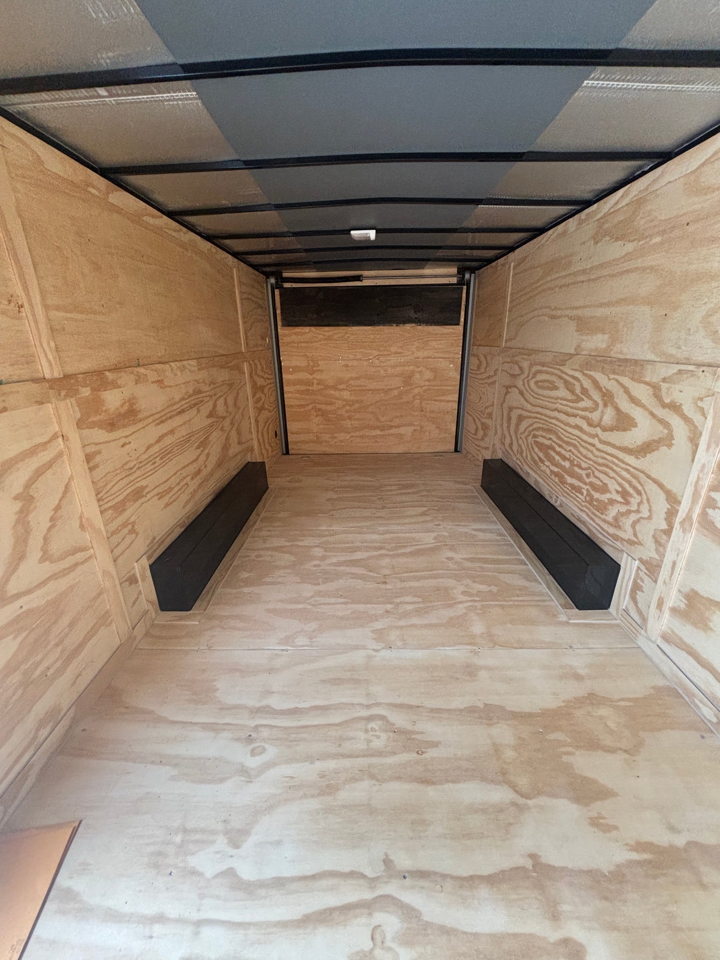 Gray 8.5x20 + 7' Interior + Blackout + Wing