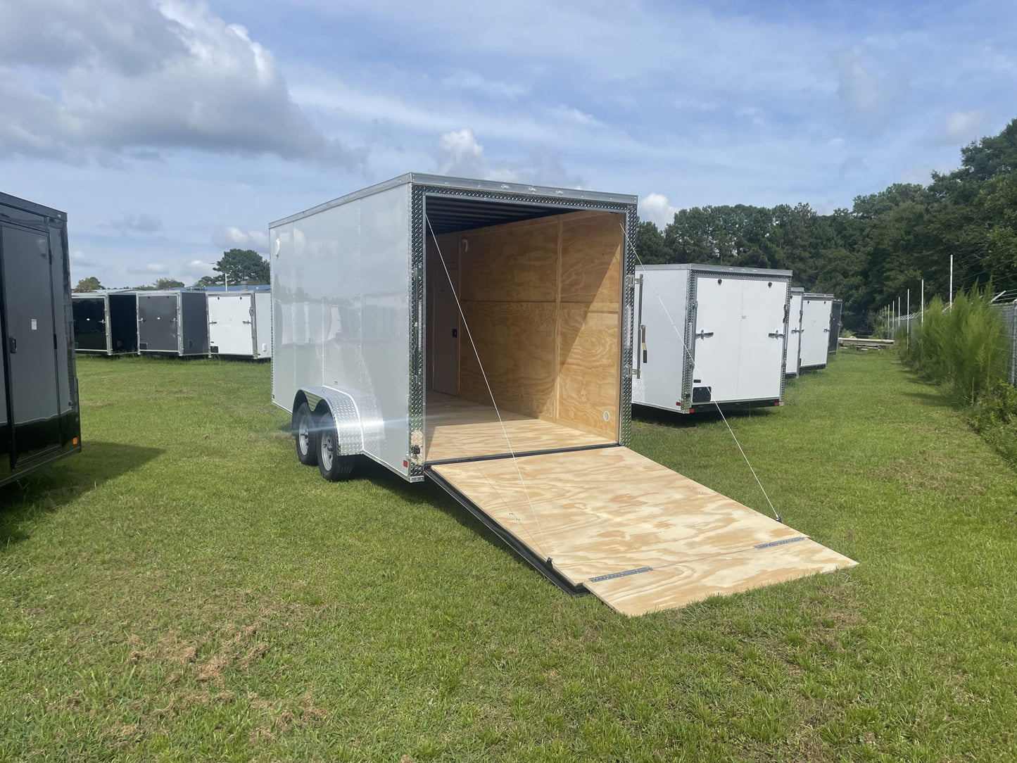 New 7x16 Tandem Axle