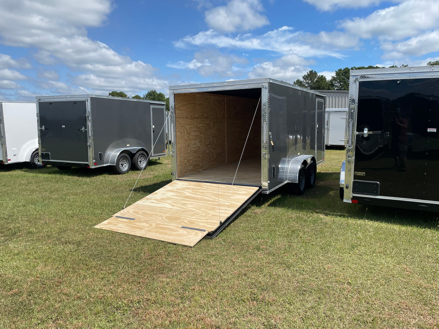 New 7x16 Tandem Axle
