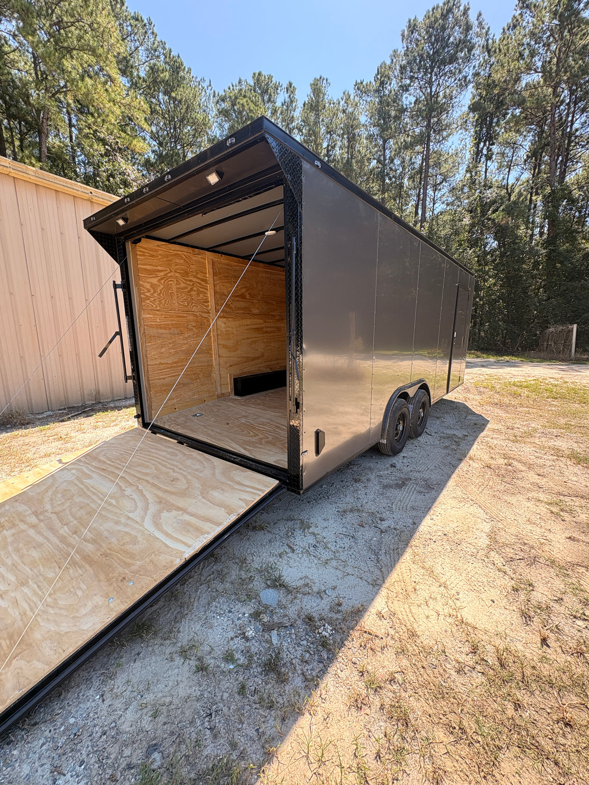 CHARCOAL 8.5x20 + 7' Interior + Blackout + Wing