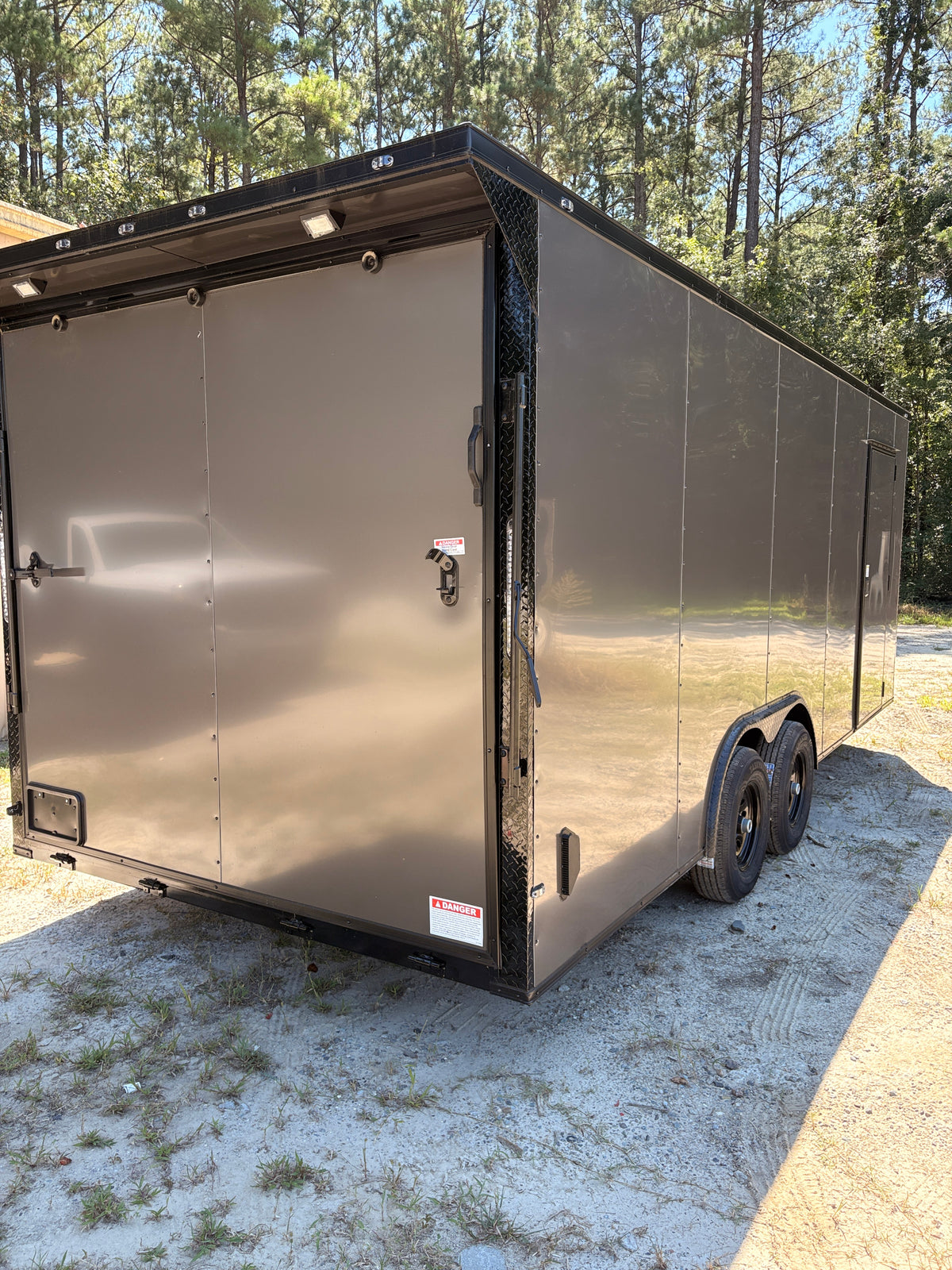 CHARCOAL 8.5x20 + 7' Interior + Blackout + Wing